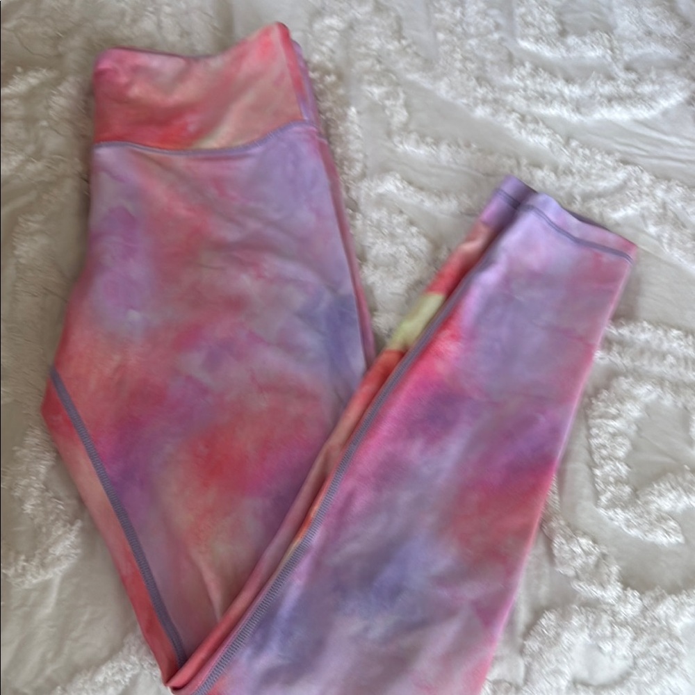 Colorful Tie-Dye Women’s Size 6-8 Light N Tight  Leggings